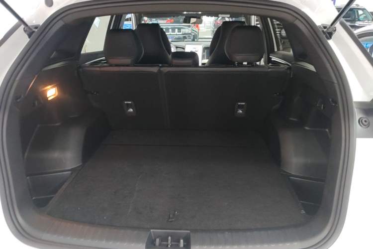 Used Geely Galaxy L7 2023 1.5T 55km PRO Trunk