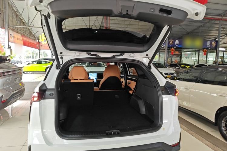 Used Geely Galaxy L7 2023 1.5T 115 km Asian Games Phantom Edition Trunk