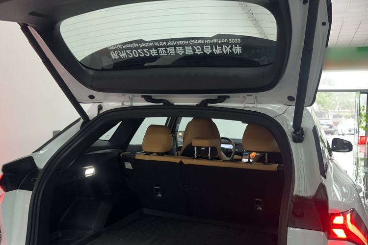 Used Geely Galaxy L7 2023 1.5T 115 km MAX Trunk