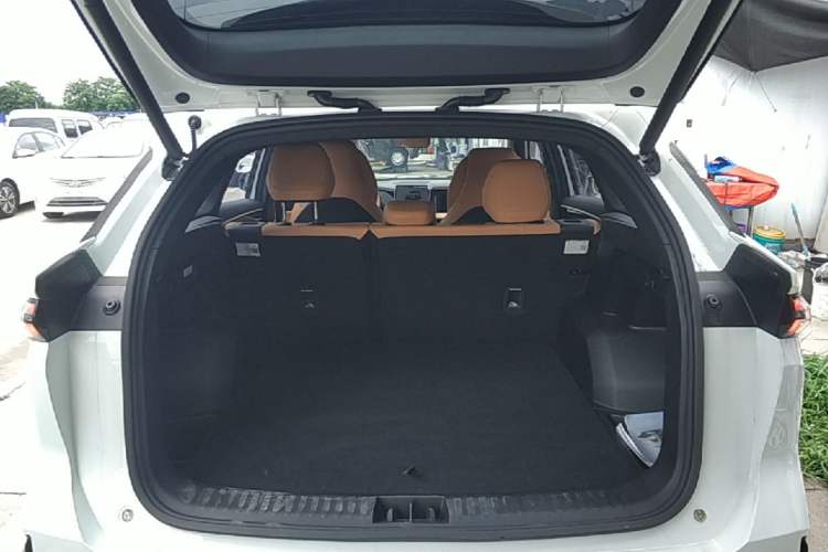 Used Geely Galaxy L7 2023 1.5T 115 km MAX Trunk