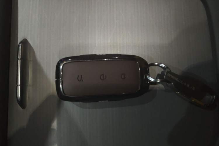 Used Geely Galaxy L7 2023 1.5T 115 km Starship Vehicle Key
