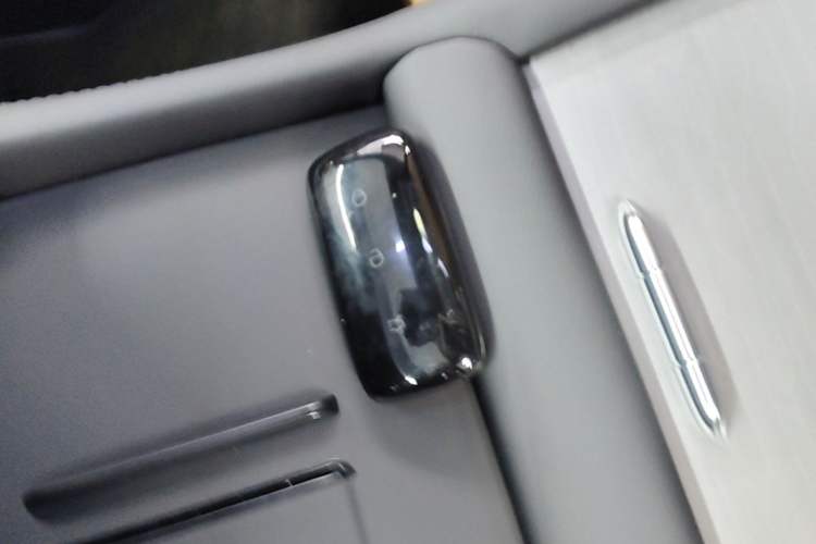 Used Geely Galaxy L7 2023 1.5T 115 km Starship Vehicle Key