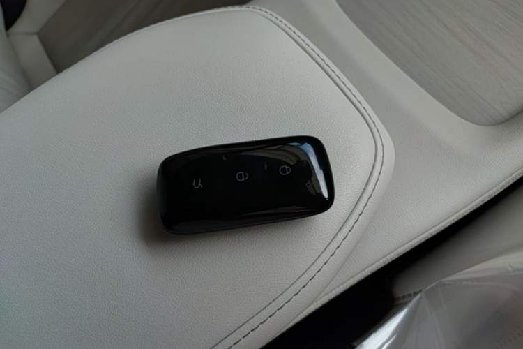 Used Geely Galaxy L7 2023 1.5T 115 km Starship Vehicle Key