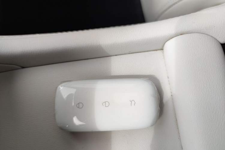 Used Geely Galaxy L7 2023 1.5T 115 km Starship Vehicle Key