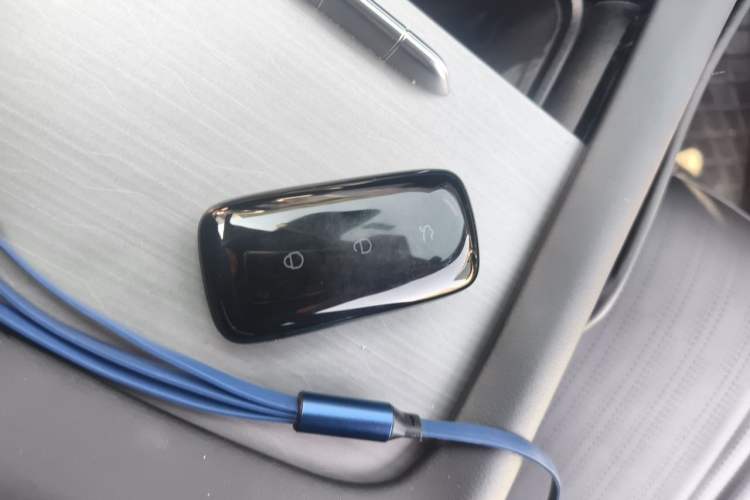 Used Geely Galaxy L7 2023 1.5T 115 km MAX Vehicle Key
