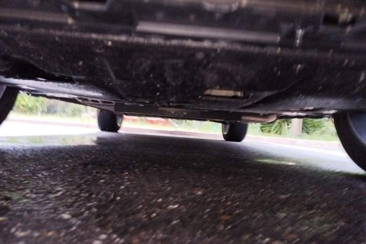 Used Geely Galaxy L7 2024 1.5T 115 km PLUS Dragon Edition Chassis Front