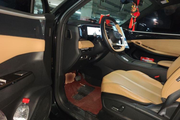 Used Geely Galaxy L7 2024 1.5T 55km PRO Dragon Edition Driver Seat