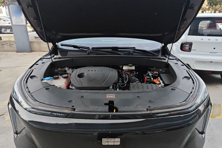 Used Geely Galaxy L7 2024 1.5T 115 km PLUS Dragon Edition Engine Bay