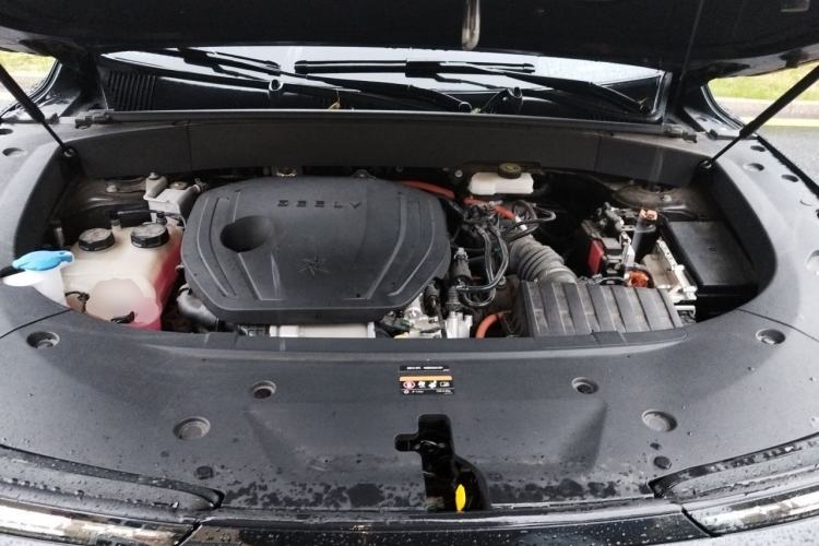 Used Geely Galaxy L7 2024 1.5T 115 km PLUS Dragon Edition Engine Bay