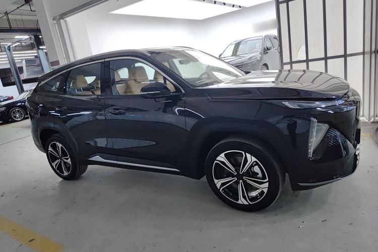 Used Geely Galaxy L7 2024 1.5T 115 km PLUS Dragon Edition Exterior 2