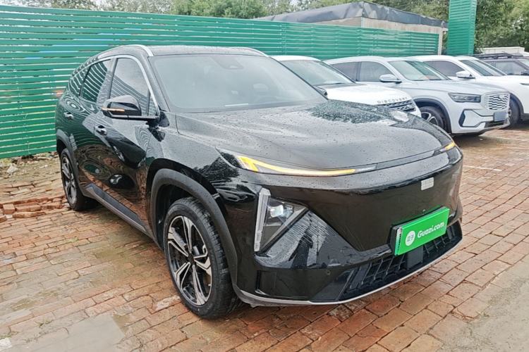 Used Geely Galaxy L7 2024 1.5T 115 km PLUS Dragon Edition Front Right 45 Deg