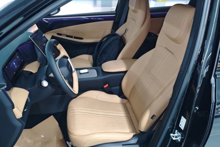 Used Geely Galaxy L7 2024 1.5T 115 km MAX Dragon Edition Left Front Seat