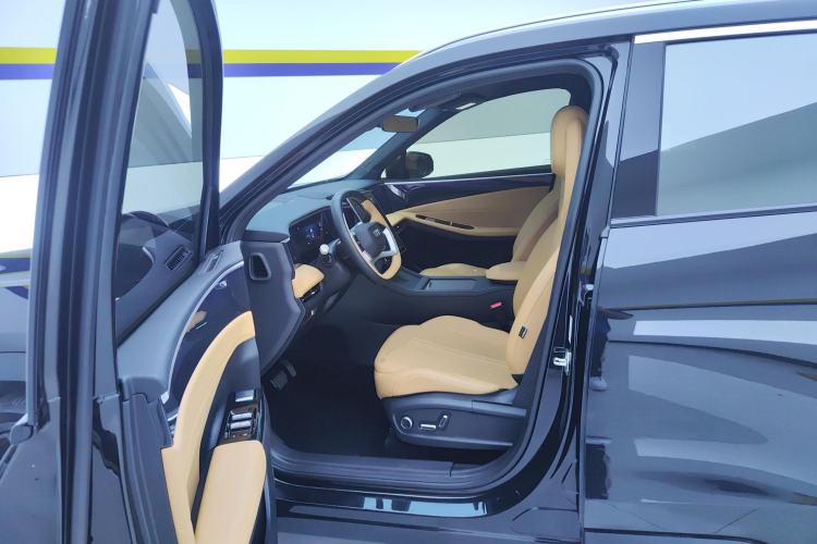 Used Geely Galaxy L7 2024 1.5T 115 km MAX Dragon Edition Left Front Seat