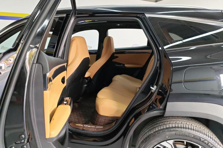 Used Geely Galaxy L7 2024 1.5T 115 km MAX Dragon Edition Left Rear Seat