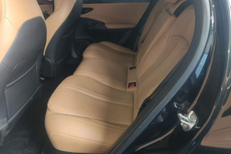 Used Geely Galaxy L7 2024 1.5T 115 km MAX Dragon Edition Left Rear Seat