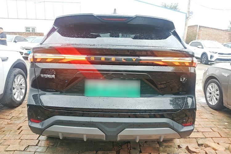 Used Geely Galaxy L7 2024 1.5T 115 km PLUS Dragon Edition Rear
