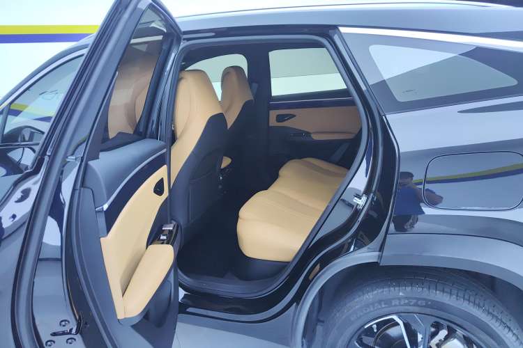 Used Geely Galaxy L7 2024 1.5T 115 km MAX Dragon Edition Right Rear Seat