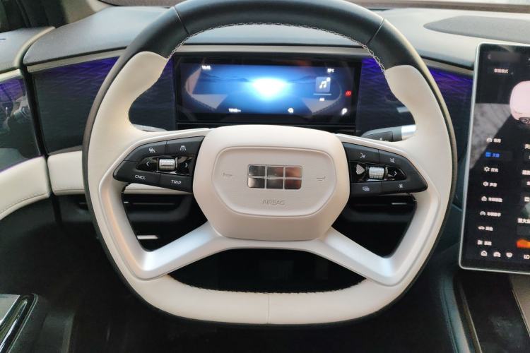 Used Geely Galaxy L7 2024 1.5T 115 km MAX Dragon Edition Steering Wheel