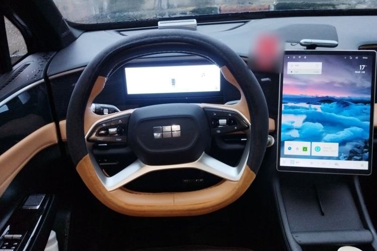 Used Geely Galaxy L7 2024 1.5T 115 km PLUS Dragon Edition Steering Wheel