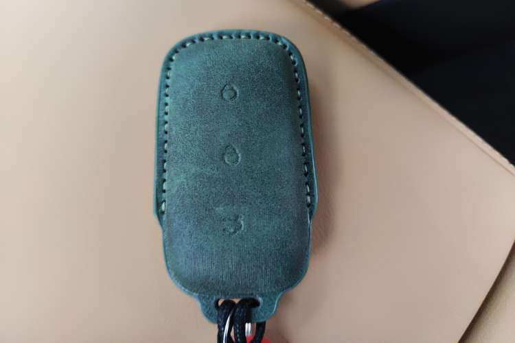 Used Geely Galaxy L7 2024 1.5T 115 km MAX Dragon Edition Vehicle Key