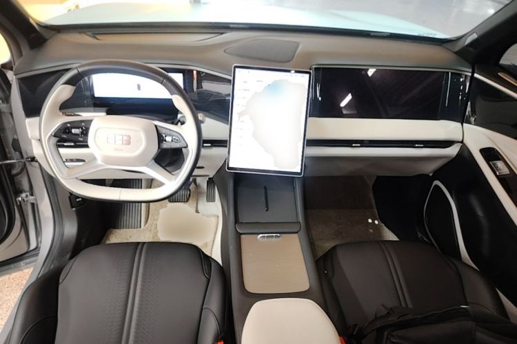 Used Geely Galaxy L7 2024 1.5T 55km PRO Dragon Edition Center Console