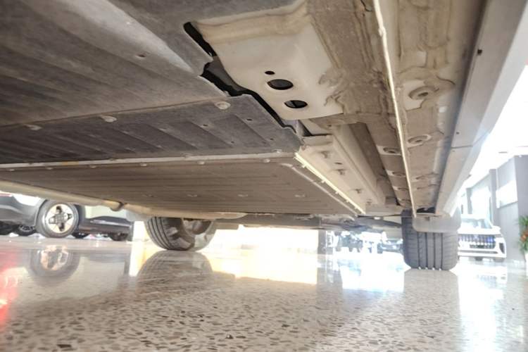 Used Geely Galaxy L7 2024 1.5T 55km PRO Dragon Edition Right Side Sill