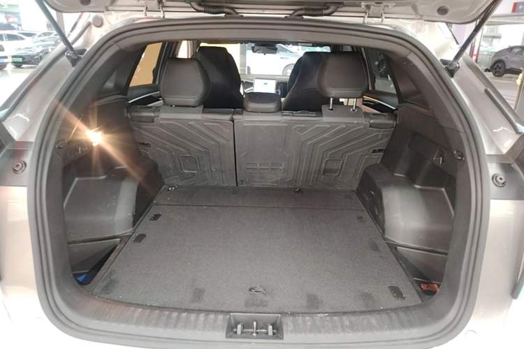 Used Geely Galaxy L7 2024 1.5T 55km PRO Dragon Edition Trunk
