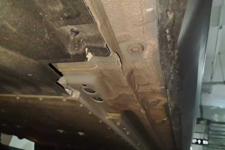 Used Geely Galaxy L7 2024 1.5T 115 km MAX Dragon Edition Chassis Rear Right