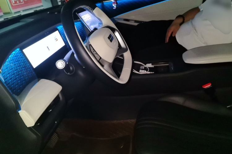 Used Geely Galaxy L7 2024 1.5T 115 km MAX Dragon Edition Left Front Seat