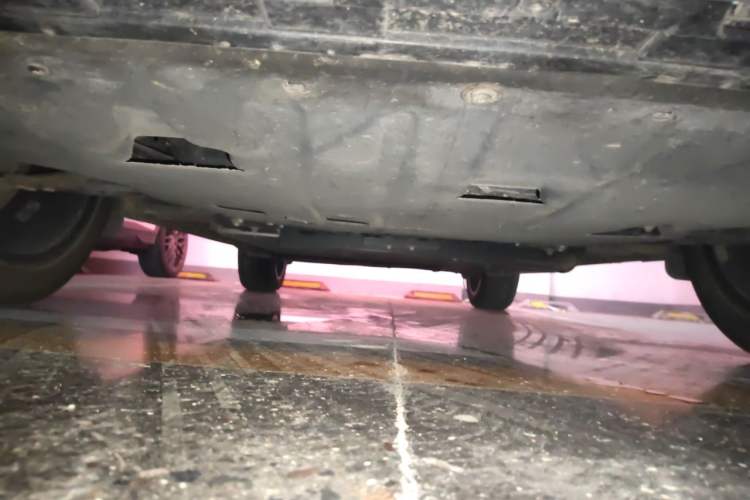 Used Geely Galaxy L7 2024 1.5T 115 km MAX Dragon Edition Chassis Front