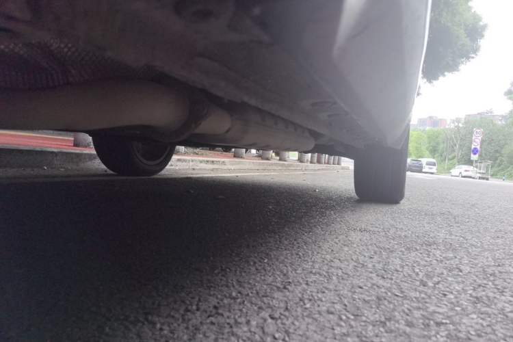 Used Geely Galaxy L7 2024 1.5T 115 km PLUS Dragon Edition Chassis Front Left