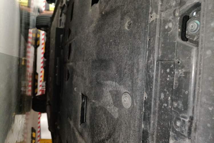 Used Geely Galaxy L7 2024 1.5T 115 km PLUS Dragon Edition Chassis Front
