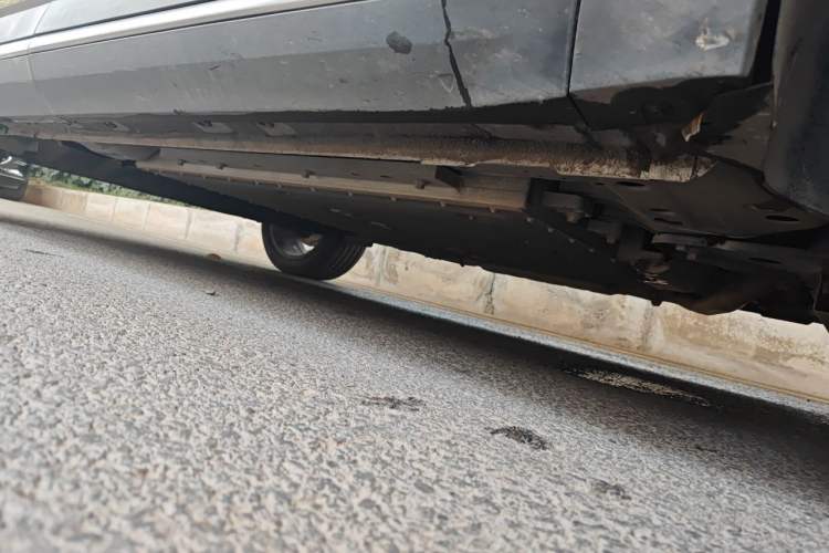 Used Geely Galaxy L7 2024 1.5T 115 km PLUS Dragon Edition Chassis Front Right