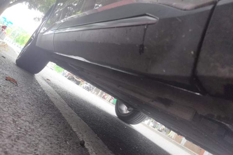 Used Geely Galaxy L7 2024 1.5T 115 km PLUS Dragon Edition Chassis Front Right