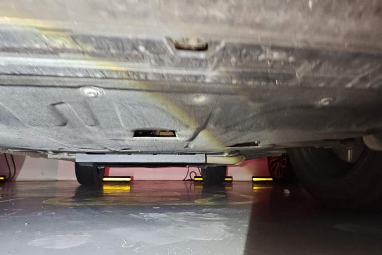 Used Geely Galaxy L7 2024 1.5T 55km PRO Dragon Edition Chassis Front