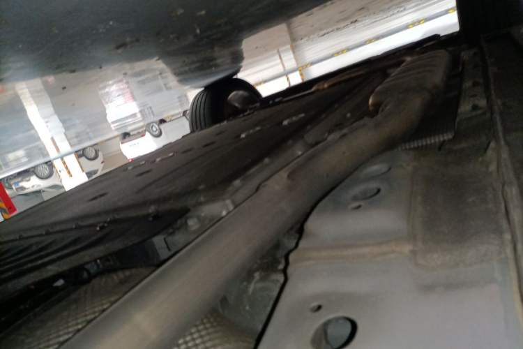 Used Geely Galaxy L7 2024 1.5T 115 km PLUS Dragon Edition Chassis Rear Left