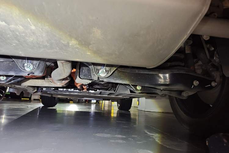 Used Geely Galaxy L7 2024 1.5T 55km PRO Dragon Edition Chassis Rear