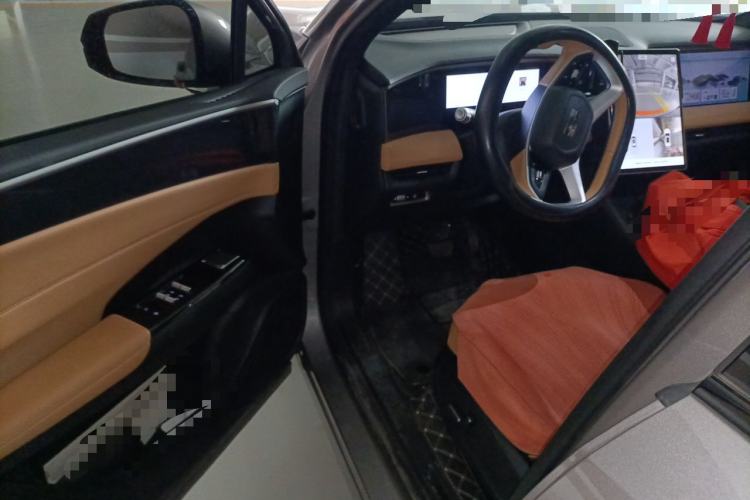 Used Geely Galaxy L7 2024 1.5T 115 km PLUS Dragon Edition Driver Seat