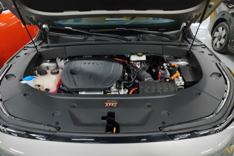 Used Geely Galaxy L7 2024 1.5T 115 km PLUS Dragon Edition Engine Bay