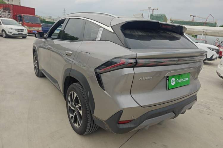Used Geely Galaxy L7 2024 1.5T 55km PRO Dragon Edition Exterior 2