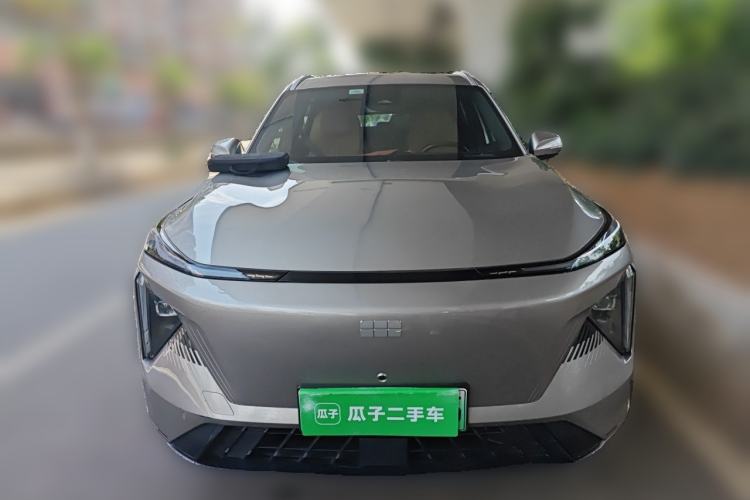 Used Geely Galaxy L7 2024 1.5T 115 km PLUS Dragon Edition Front