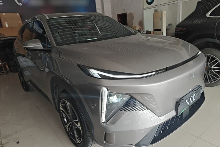 Used Geely Galaxy L7 2024 1.5T 115 km MAX Dragon Edition Front Right 45 Deg