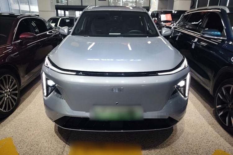 Used Geely Galaxy L7 2024 1.5T 115 km PLUS Dragon Edition Front