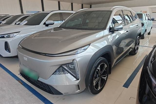 Geely Galaxy L7 2024 1.5T 115 km MAX Dragon Edition مستعملة