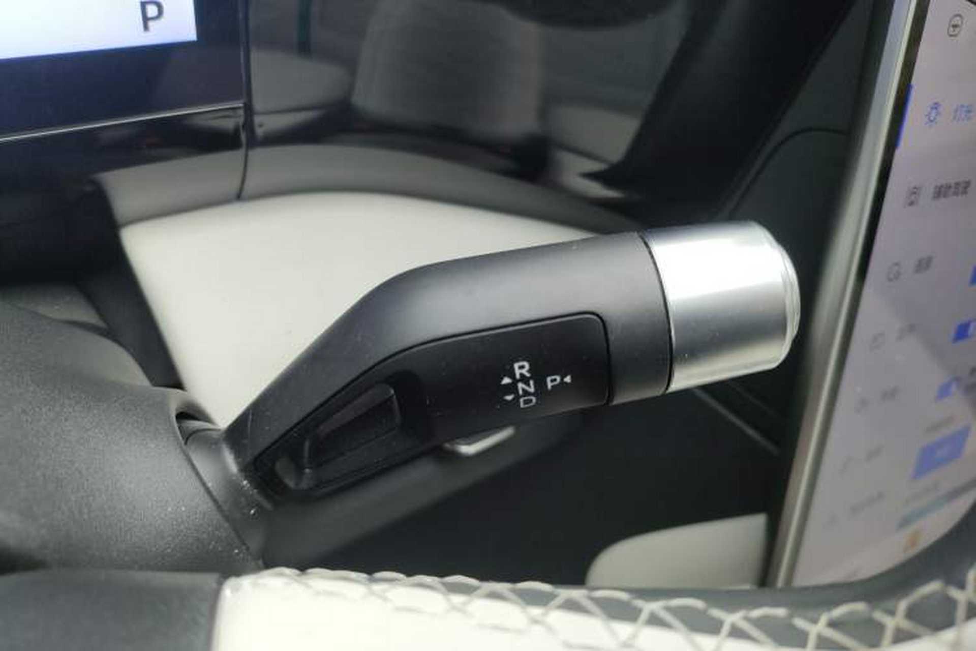Used Geely Galaxy L7 2024 1.5T 115 km Starship Dragon Edition Gear Lever