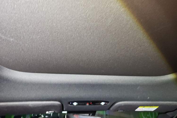 Used Geely Galaxy L7 2024 1.5T 55km PRO Dragon Edition Headliner