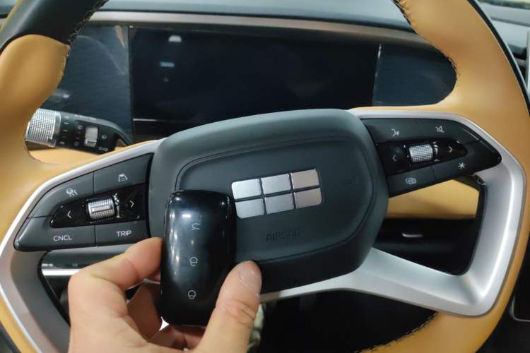 Used Geely Galaxy L7 2024 1.5T 115 km PLUS Dragon Edition Interior 1