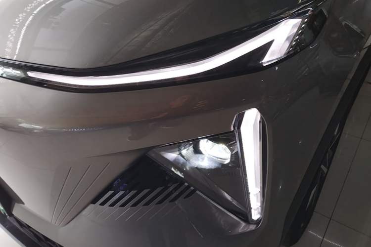 Used Geely Galaxy L7 2024 1.5T 115 km Starship Dragon Edition Left Front Headlight