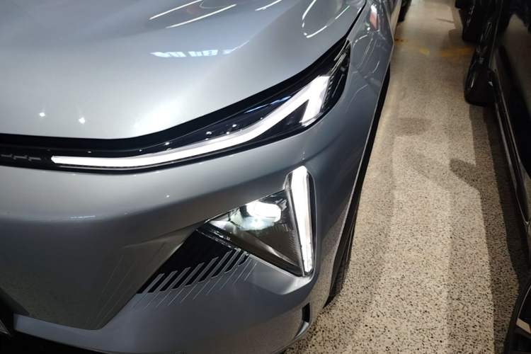 Used Geely Galaxy L7 2024 1.5T 115 km PLUS Dragon Edition Left Front Headlight