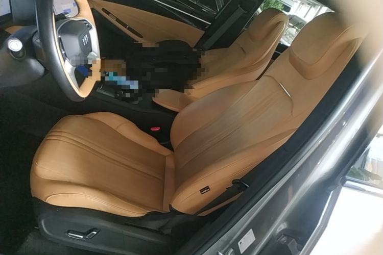 Used Geely Galaxy L7 2024 1.5T 115 km PLUS Dragon Edition Left Front Seat